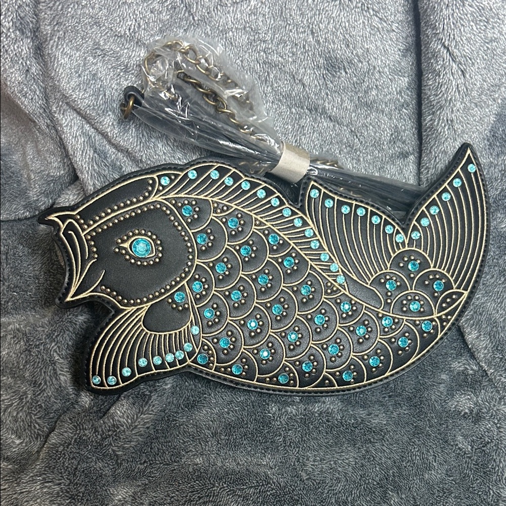 Fish-Shaped Black and Blue Clutch